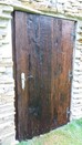 Výroba dveří z historických dubových trámů